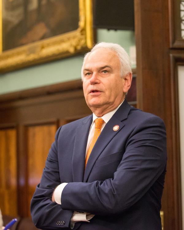 ROBERT HOLDEN