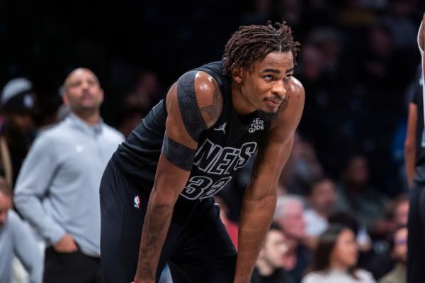 Brooklyn Nets center Nic Claxton (33) reacts in the overtime period against the Denver Nuggets at Barclays Center, 