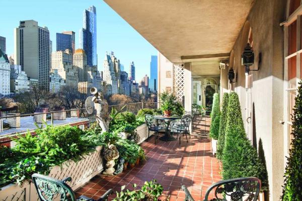 The grand balcony. 