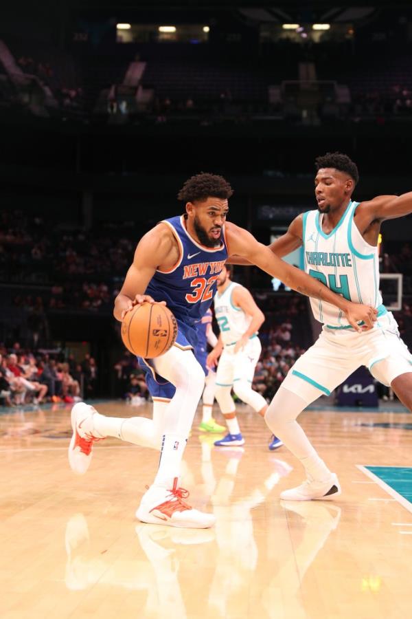 Karl-Anthony Towns drives to the basket during the Knicks' preseason game on Oct. 6.