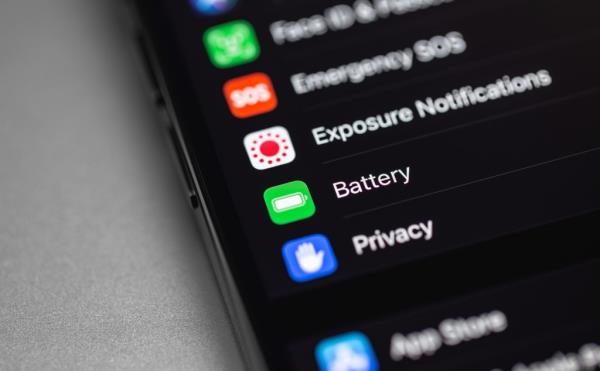 smartphone iPhone with Battery health-Settings 