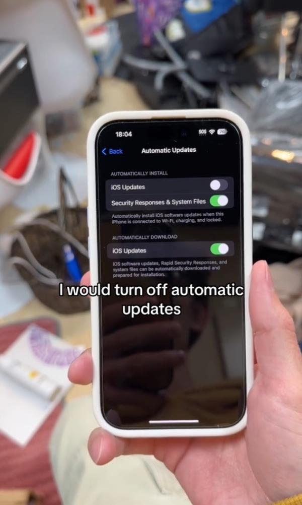 Former Apple employee reveals battery saving hack