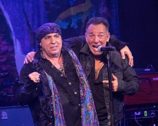 Zandt's comments almost a mo<em></em>nth after Springsteen, who was diagnosed with peptic ulcer disease in September, announced that he would be rescheduling the 16 shows he missed due to the disease. 
