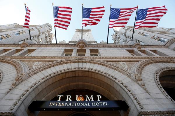 Trump's former luxury D.C. hotel (Waldorf Astoria) has gone into foreclosure.