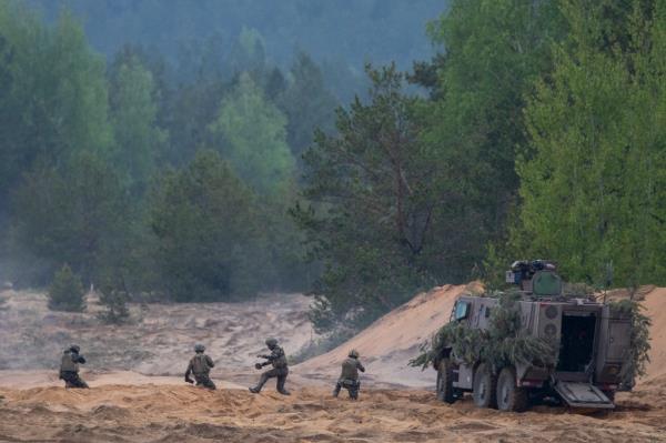 Soldiers take part in the Lithuanian-German military exercise