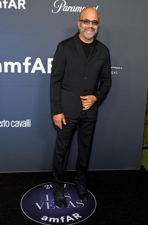 Jeffrey Wright attends amfAR Las Vegas Presented By Paramount at Wynn Las Vegas on November 22, 2024 