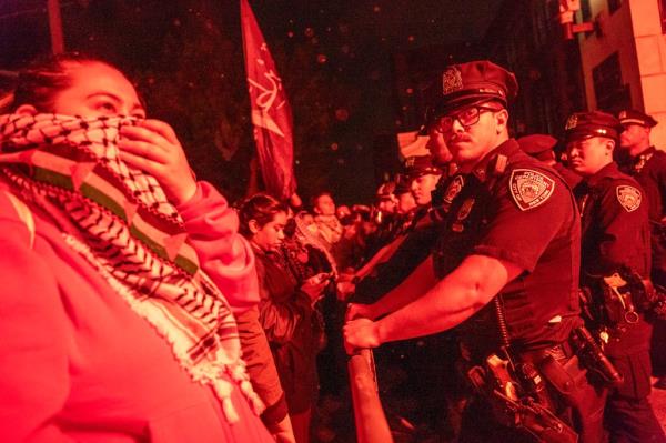 Tuesday night saw police clash with the demo<em></em>nstrators as they worked to clear out the CUNY encampment. 