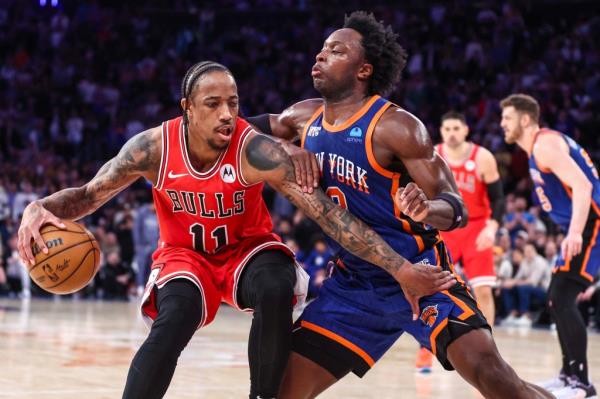 DeMar DeRozan during the Knicks' win over the Bulls in their regular season finale.