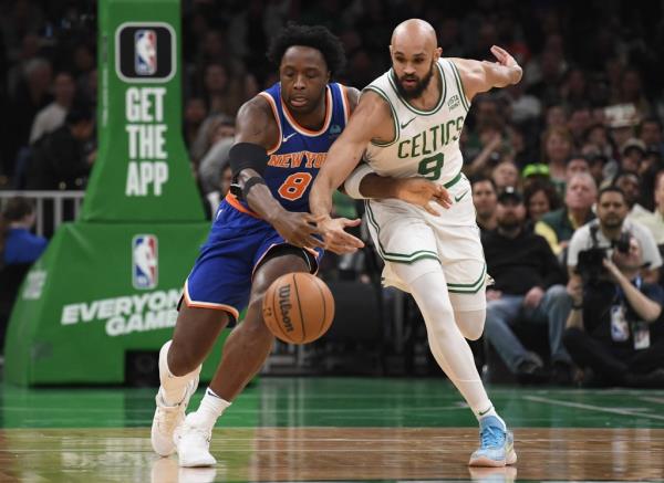 OG Anunoby battles Derrick White for the ball during the Knicks' recent win over the Celtics.