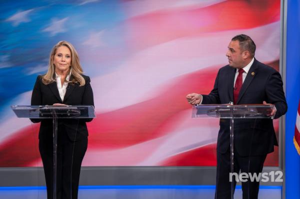 GOP Rep. Anthony D'Esposito and Dem Laura Gillen