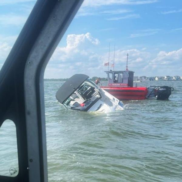 Sinking boat