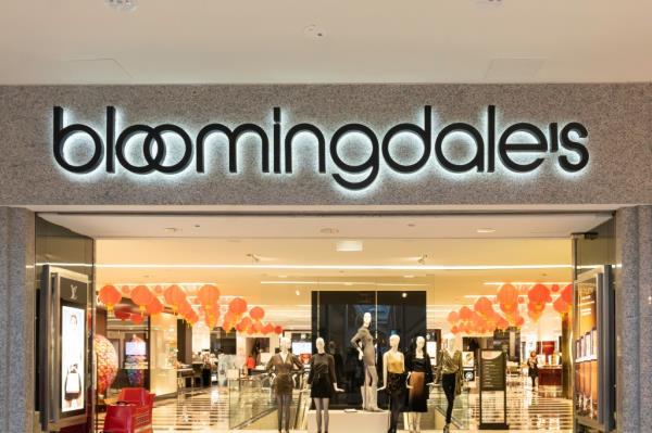 Bloomingdale's storefront.