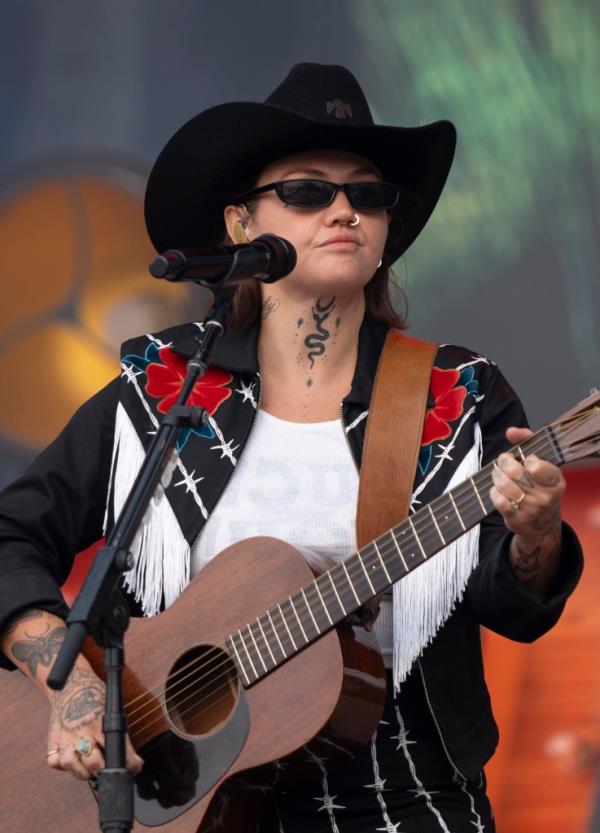 Elle King performs at Country Thunder Wisco<em></em>nsin on July 21, 2024 in Twin Lakes, Wisconsin.