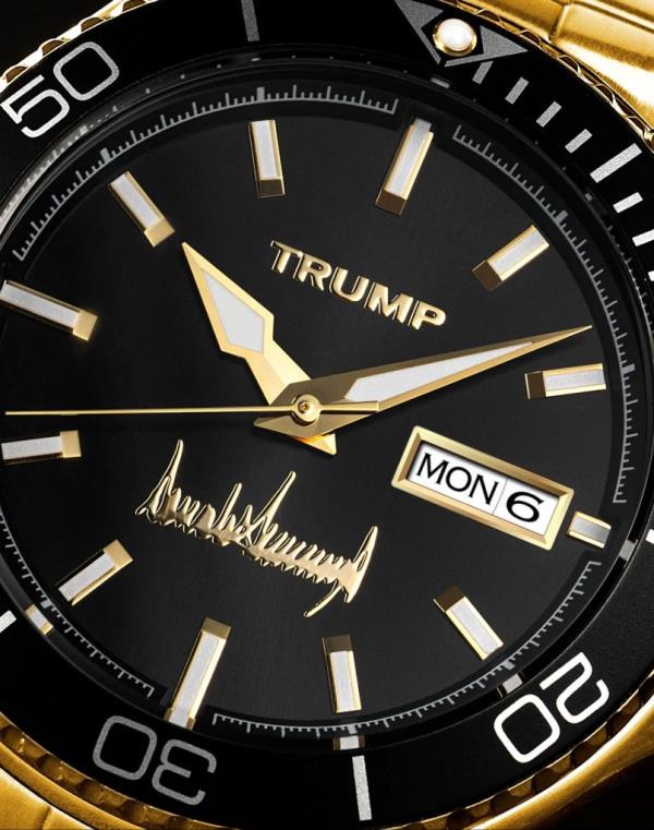 Trump watch with o<em></em>nyx face.
