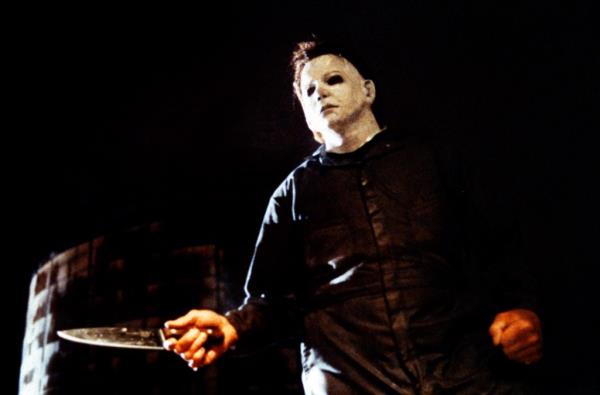 Michael Myers holding a knife