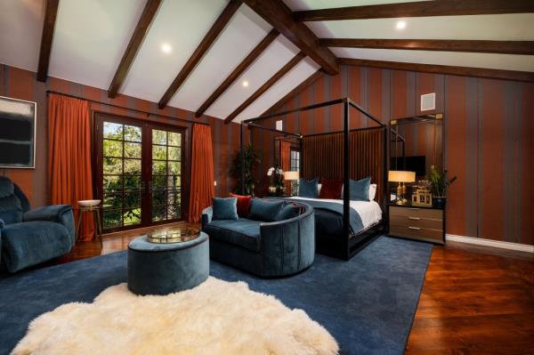 hadid childhood home montecito