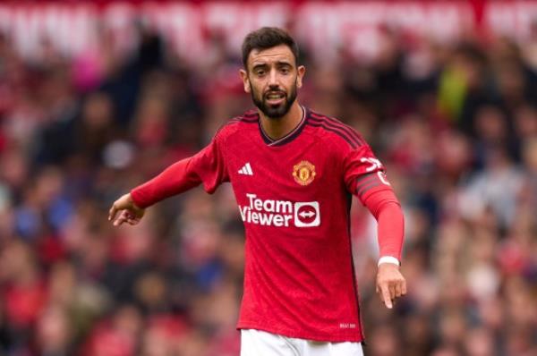 MANCHESTER, ENGLAND - AUGUST 05: Bruno Fernandes of Manchester United reacts during the pre-season friendly match between Manchester United and RC Lens at Old Trafford on August 05, 2023 in Manchester, England. (Photo by Alex Caparros/Getty Images)
