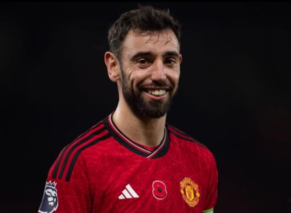 Manchester United v Luton Town - Premier League