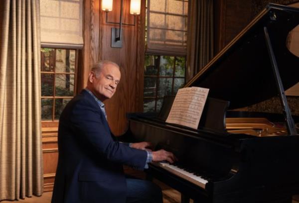 Kelsey Grammer as Frasier