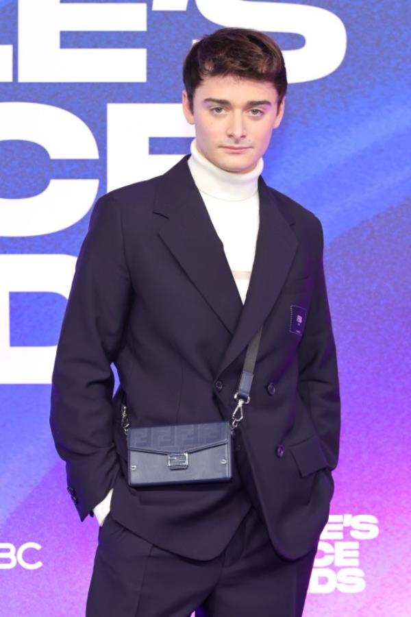 2022 People's Choice Awards - Arrivals