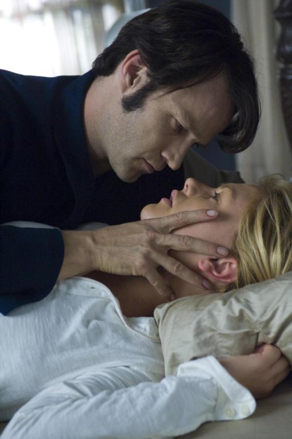 Bill Compton (Stephen Moyer) and Sookie Stackhouse (Anna Paquin) share a moment in a scene from 