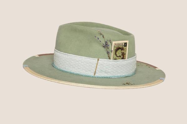 Jessica Biel's favorite green hat with a white band
