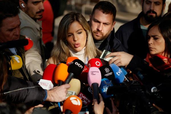 Lawyer of Colombian singer Shakira, Miriam Company speaks to the media on the day of Shakira's trial on tax fraud charges in Barcelona, Spain November 20, 2023.