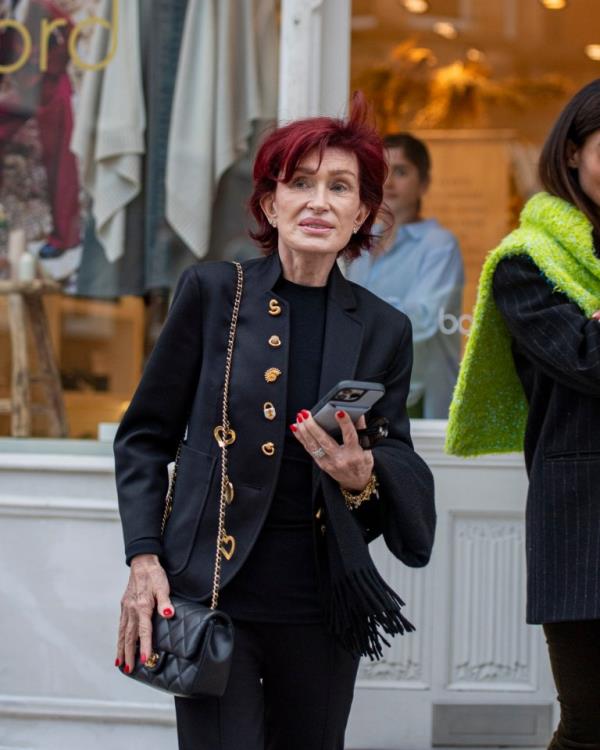 Sharon Osbourne was spotted shopping in Mayfair with daughter Aimee looked skeletal and frail. Sharon admitted after taking the drug that she has lost too much weight and didn't want to look as thin as she does. 
