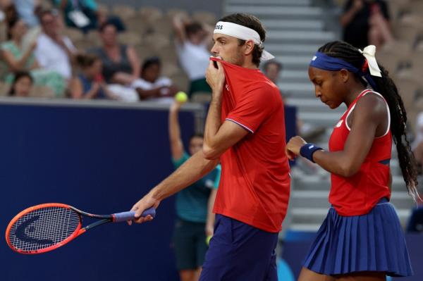 Coco Gauff of United States and Taylor Fritz of United States during their match against Gabriela Dabrowski of Canada and Felix Auger-Aliassime of Canada. 