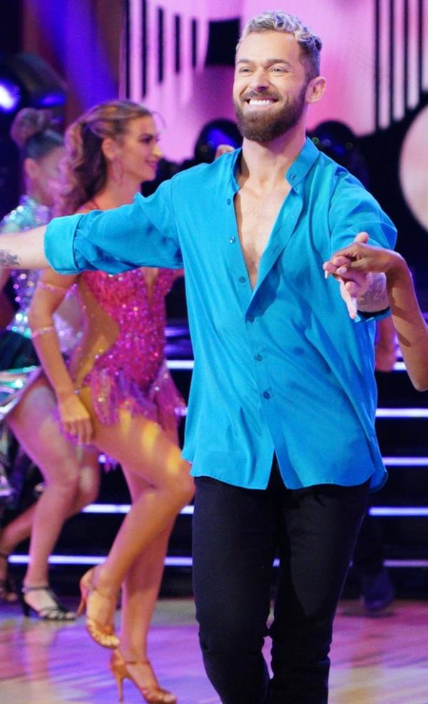 Artem Chigvintsev on 