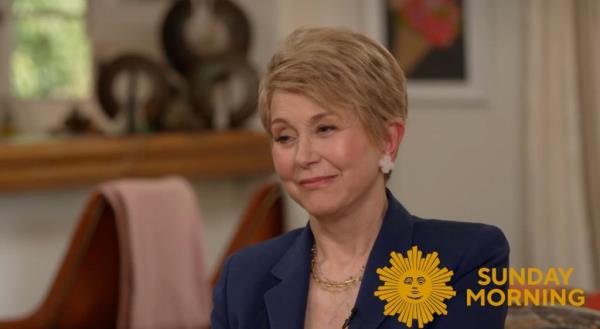 Jane Pauley smiling. 
