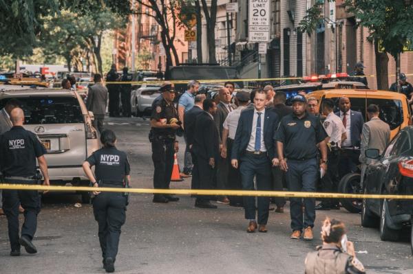 The NYPD's Sergeants Benevolent Association President Vincent Vallelong said Dorsett has 
