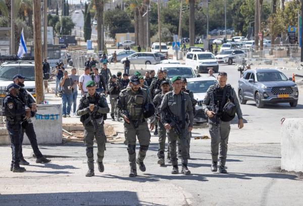 Israeli security patrol