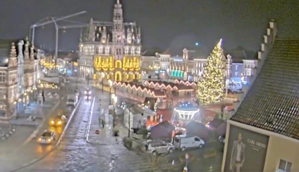 The freak accident happened in the Belgian city of Oudenaarde on Friday night.