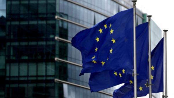 European flags fly outside the European Commission headquarters in Brussels, Belgium 20 September 2023. Photo: REUTERS/Yves Herman/File Photo