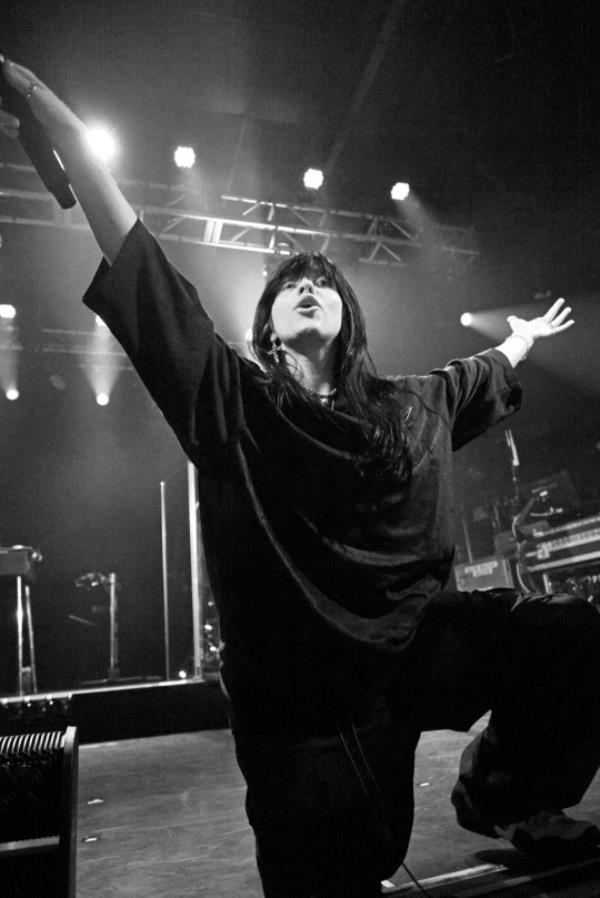 LONDON, ENGLAND - AUGUST 29: (EDITOR'S NOTE: This image has been co<em></em>nverted to black and white. Colour version not available.) Billie Eilish performs at Electric Ballroom on August 29, 2023 in London, England. (Photo by Jim Dyson/Getty Images for ABA)