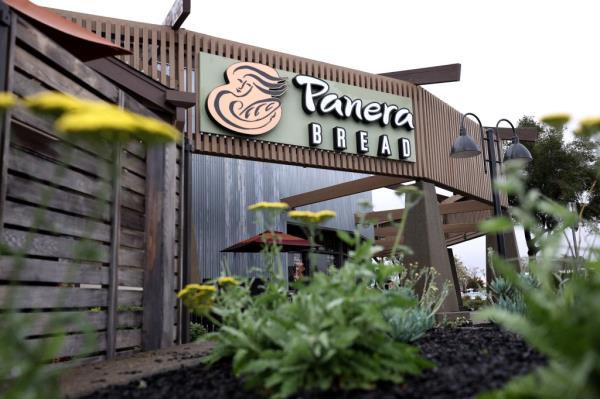 The menu revamp comes after Panera co<em></em>nfidentially filed to go public again in December.