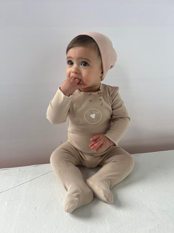 MJ had her first photoshoot at 51/2 mo<em></em>nths old for Babylist, an app that lets you register for baby gifts.