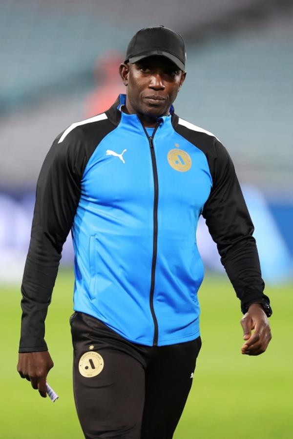 SYDNEY, AUSTRALIA - MAY 24: A-Leagues All Stars coach Dwight Yorke watches on during an A-Leagues All Stars training session at Accor Stadium on May 24, 2022 in Sydney, Australia. (Photo by Mark Kolbe/Getty Images)