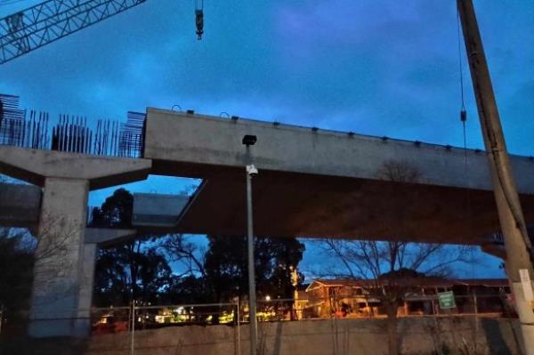 Residents say the humming and vibration from Metro<em></em>net night works are impacting their wellbeing. 