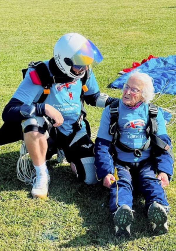 Manette Baillie is the oldest person in Britain to jump out of a plane.