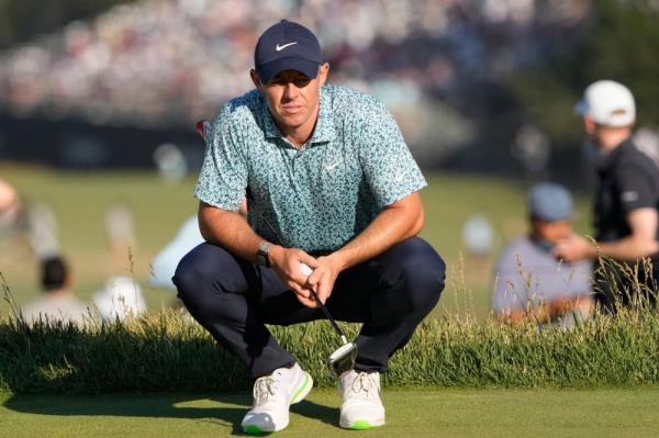 McIlroy completes comeback to win Dubai Desert Classic for record fourth time