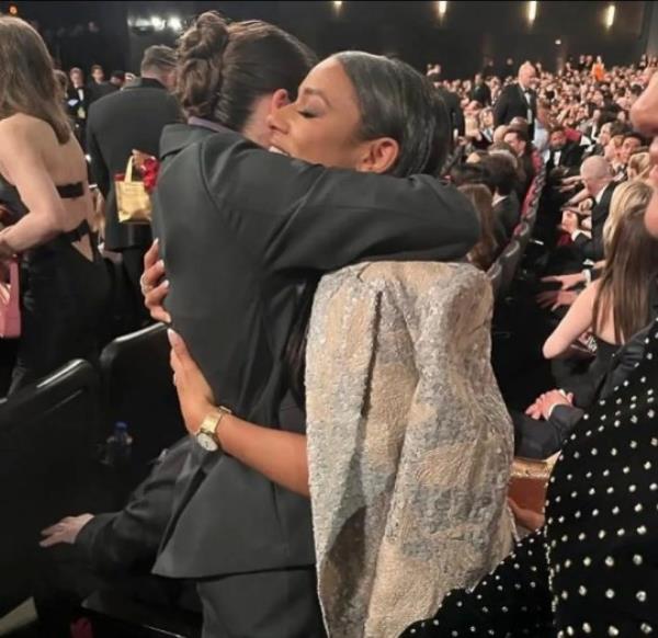Bella Ramsey and Ariana DeBose at the Emmy Awards