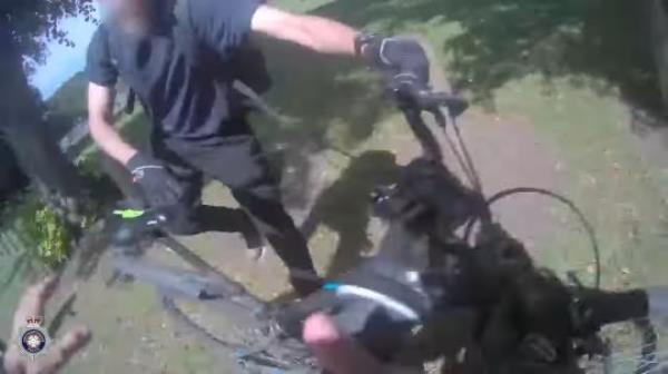 A member of the public let a police officer use his bike to chase a drug dealer (Picture: Northampto<em></em>nshire Police)