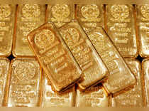 Gold Rate Today: Yellow me<em></em>tal's December declines narrow to Rs 164/10 gram. Wher<em></em>e is it headed?