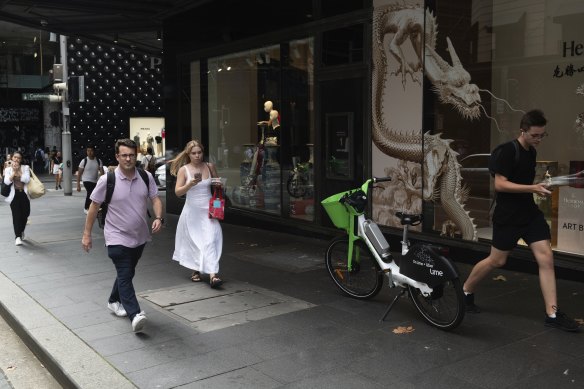 The City of Sydney has received 102 complaints a<em></em>bout share bikes blocking footpaths and streets since July last year when thousands were installed on Sydney streets.