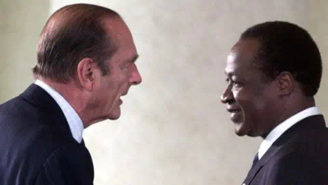 RAMZI HAIDAR/AFP French President Jacques Chirac (L) talks to his counterpart Blaise Compaoré of Burkina Faso, after a press co<em></em>nference at the end of the ninth Francophone summit in Beirut, 20 October 2002